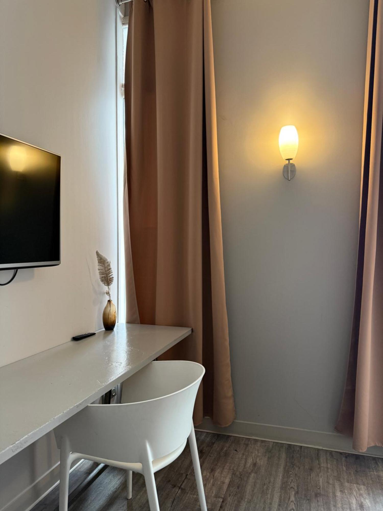 De Paris Hotel Sète