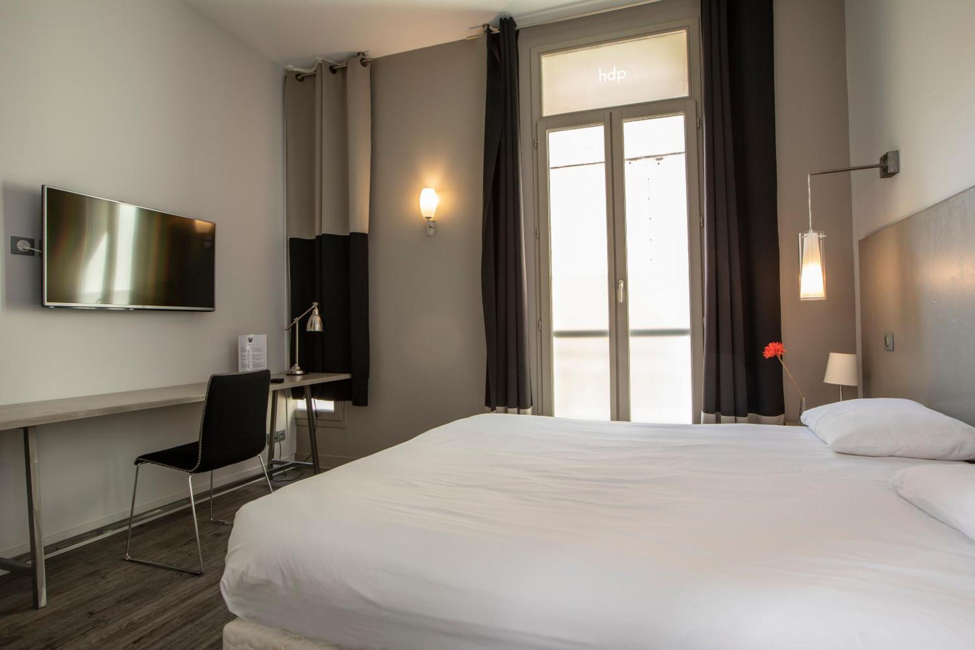 De Paris 3*